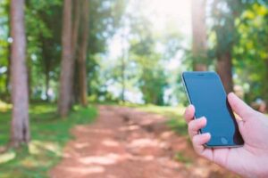 Cómo mejorar la señal de mi celular en zonas rurales